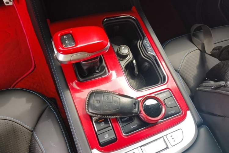 Used BAIC Off-Road BJ40 2023 2.0D Automatic Four-Wheel Drive Blade Hero Edition Adventurer Type Gear Lever