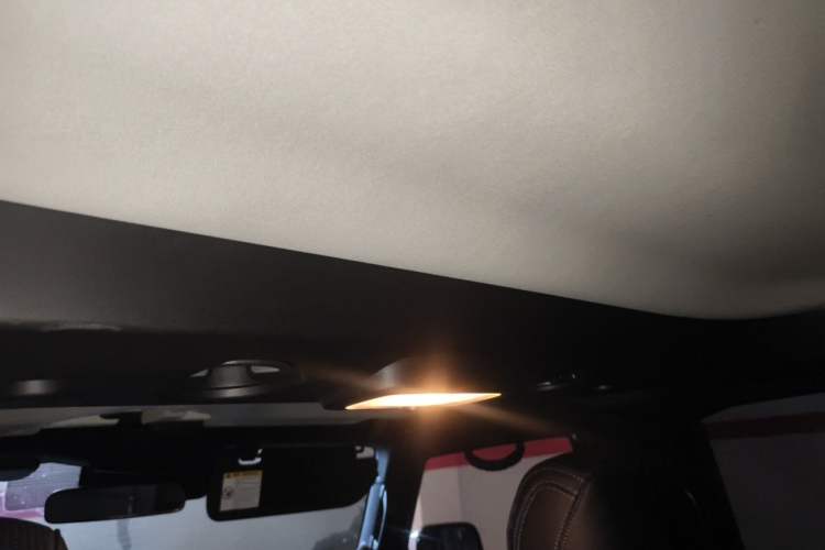 Used BAIC Off-Road BJ40 2023 2.0D Automatic Four-Wheel Drive Blade Hero Edition Adventurer Type Headliner