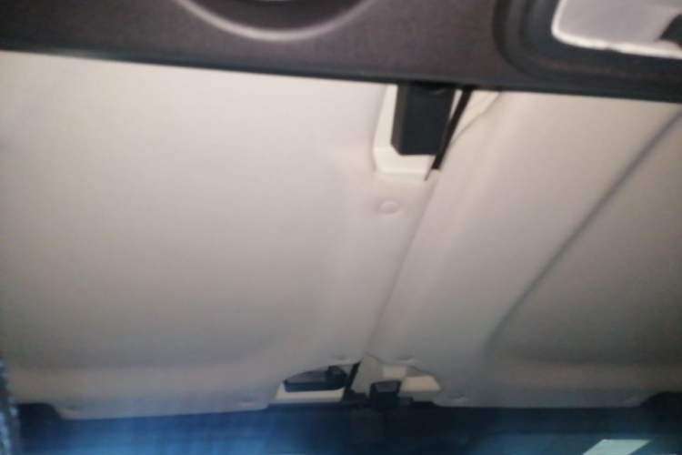 Used BAIC Off-Road BJ40 2023 2.0T Automatic Four-Wheel Drive Urban Hunter Edition Chivalrous Type Headliner