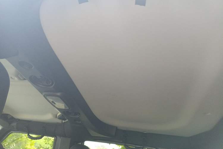 Used BAIC Off-Road BJ40 2023 2.0D Automatic Four-Wheel Drive Blade Hero Edition Adventurer Type Headliner
