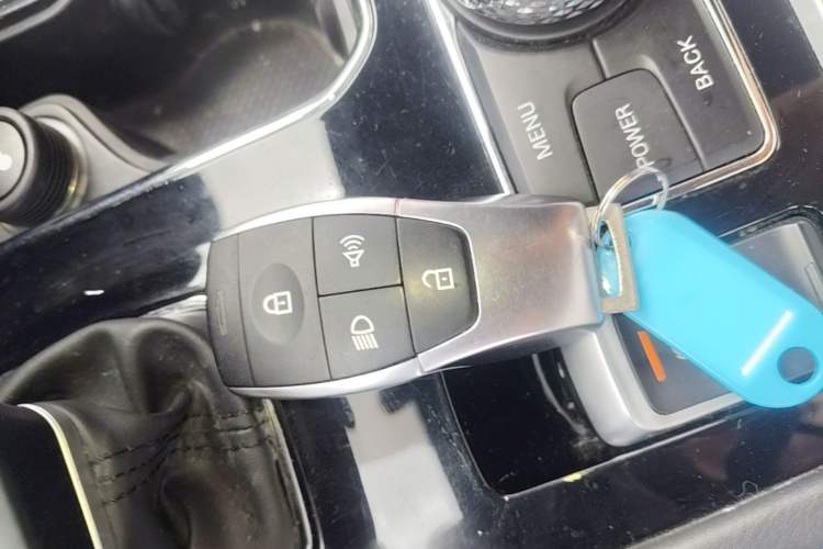 Used BAIC Off-Road BJ40 2023 2.0T Automatic Four-Wheel Drive Urban Hunter Edition Chivalrous Type Interior 1