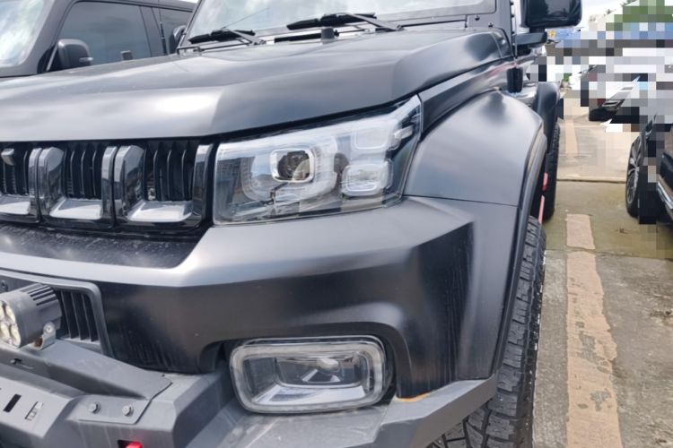 Used BAIC Off-Road BJ40 2023 2.0D Automatic Four-Wheel Drive Blade Hero Edition Adventurer Type Left Front Headlight