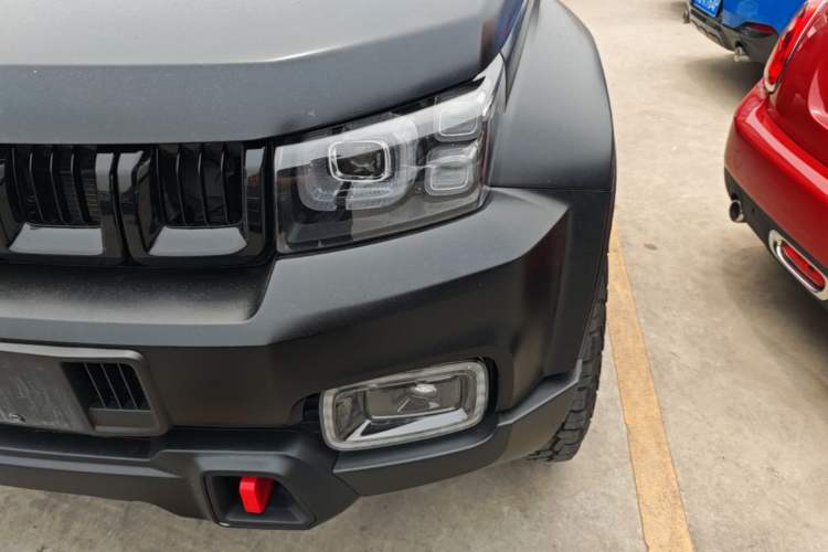 Used BAIC Off-Road BJ40 2023 2.0D Automatic Four-Wheel Drive Blade Hero Edition Adventurer Type Left Front Headlight