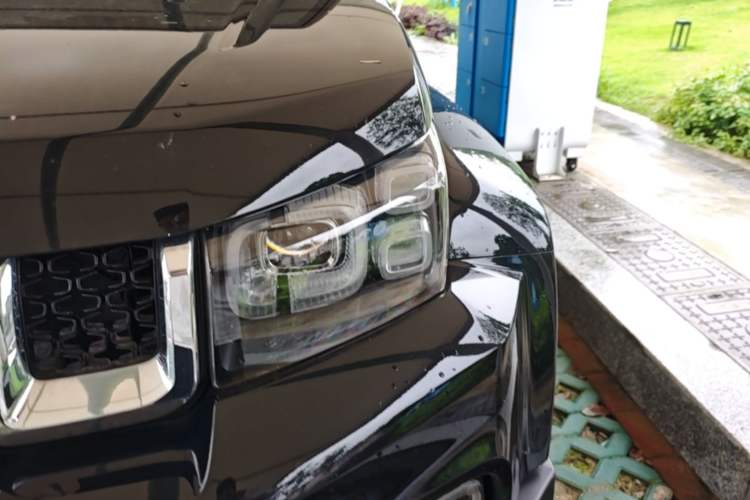 Used BAIC Off-Road BJ40 2023 2.0T Automatic Four-Wheel Drive Urban Hunter Edition Chivalrous Type Left Front Headlight