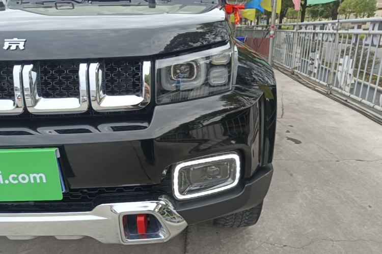 Used BAIC Off-Road BJ40 2023 2.0T Automatic Four-Wheel Drive Urban Hunter Edition Prestige Version Left Front Headlight