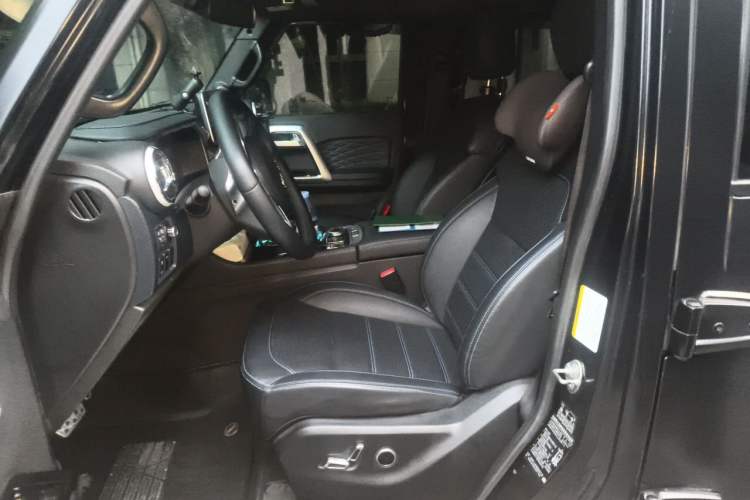Used BAIC Off-Road BJ40 2023 2.0D Automatic Four-Wheel Drive Blade Hero Edition Adventurer Type (with Front and Rear Electronic Locks) Left Front Seat