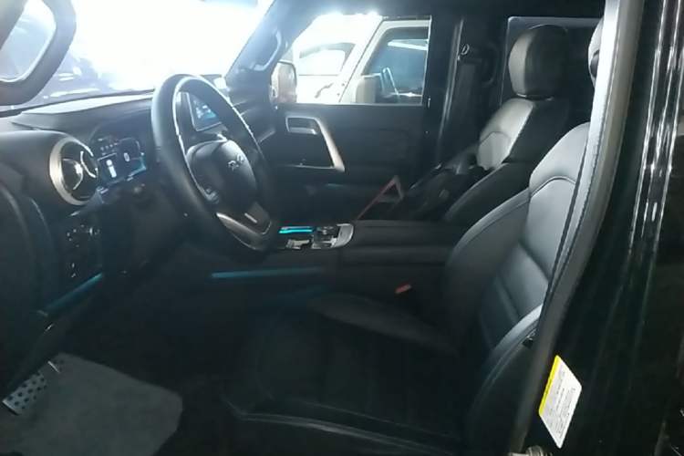 Used BAIC Off-Road BJ40 2023 2.0T Automatic Four-Wheel Drive Urban Hunter Edition Chivalrous Type Left Front Seat