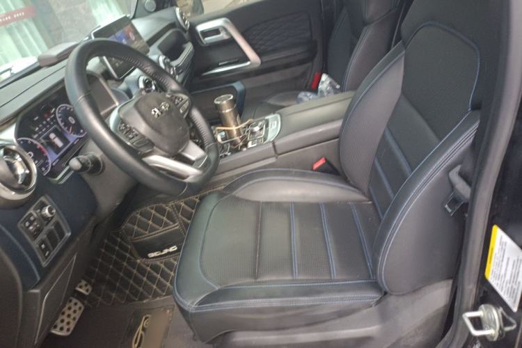Used BAIC Off-Road BJ40 2023 2.0T Automatic Four-Wheel Drive Urban Hunter Edition Chivalrous Type Left Front Seat