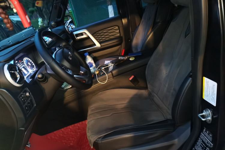 Used BAIC Off-Road BJ40 2023 2.0D Automatic Four-Wheel Drive Blade Hero Edition Adventurer Type Left Front Seat