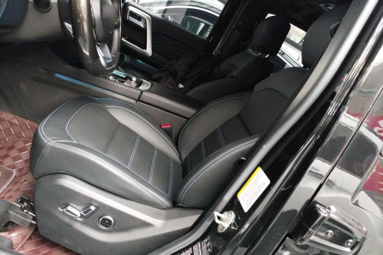 Used BAIC Off-Road BJ40 2023 2.0T Automatic Four-Wheel Drive Urban Hunter Edition Chivalrous Type Left Front Seat