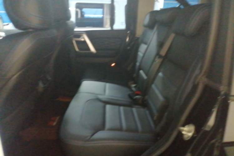 Used BAIC Off-Road BJ40 2023 2.0T Automatic Four-Wheel Drive Urban Hunter Edition Chivalrous Type Left Rear Seat