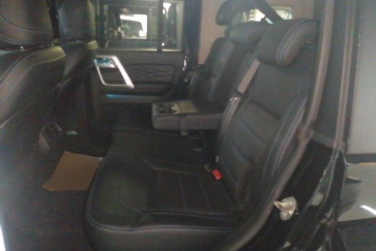 Used BAIC Off-Road BJ40 2023 2.0T Automatic Four-Wheel Drive Urban Hunter Edition Chivalrous Type Left Rear Seat