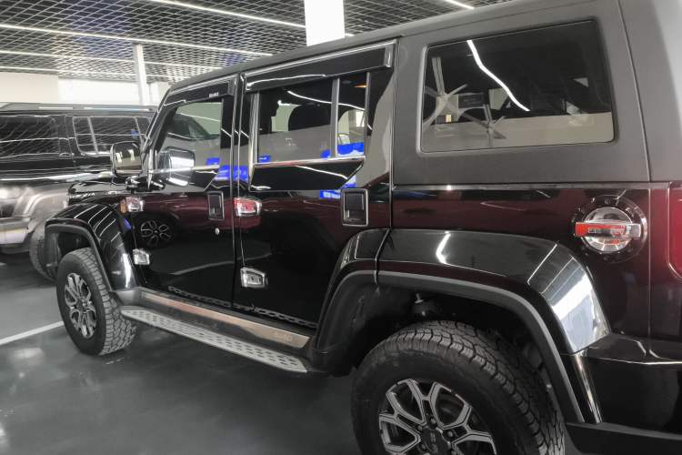 Used BAIC Off-Road BJ40 2023 2.0T Automatic Four-Wheel Drive Urban Hunter Edition Chivalrous Type Left Side