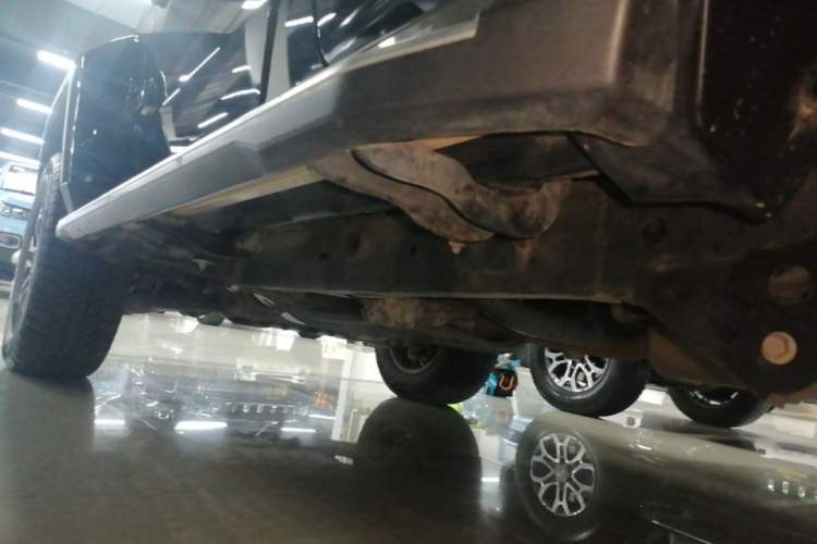 Used BAIC Off-Road BJ40 2023 2.0T Automatic Four-Wheel Drive Urban Hunter Edition Chivalrous Type Left Side Sill