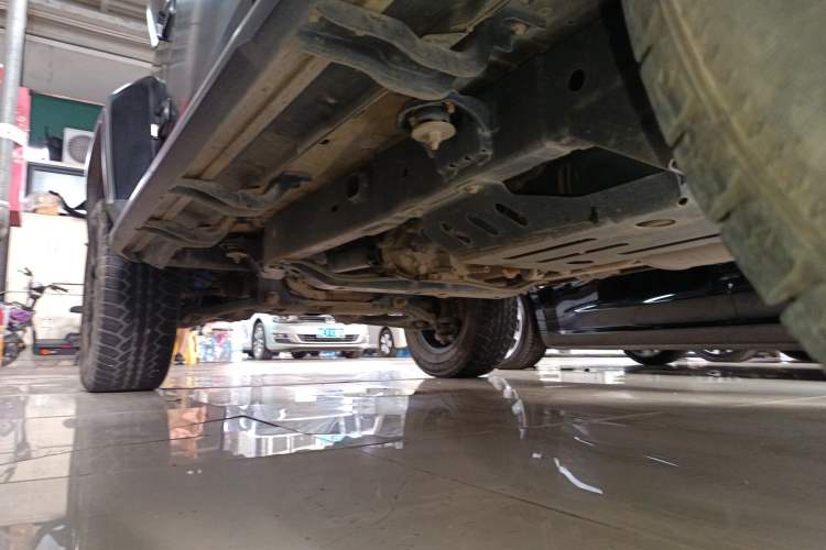 Used BAIC Off-Road BJ40 2023 2.0D Automatic Four-Wheel Drive Blade Hero Edition Adventurer Type Left Side Sill