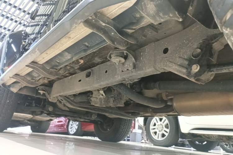 Used BAIC Off-Road BJ40 2023 2.0T Automatic Four-Wheel Drive Urban Hunter Edition Chivalrous Type Left Side Sill