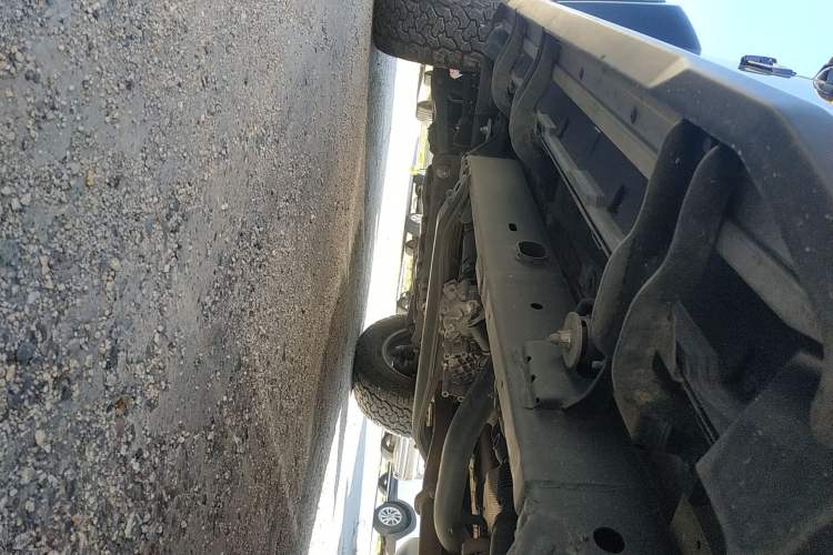 Used BAIC Off-Road BJ40 2023 2.0T Automatic Four-Wheel Drive Urban Hunter Edition Chivalrous Type Left Side Sill