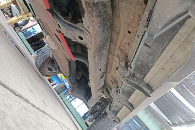 Used BAIC Off-Road BJ40 2023 2.0T Automatic Four-Wheel Drive Urban Hunter Edition Prestige Version Left Side Sill