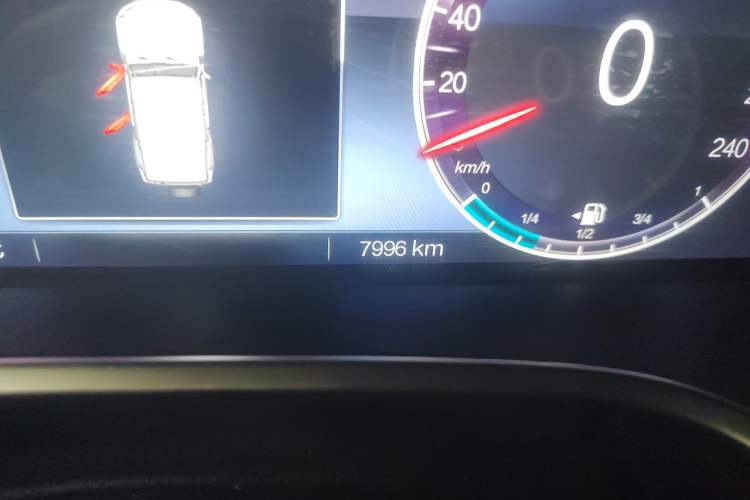 Used BAIC Off-Road BJ40 2023 2.0T Automatic Four-Wheel Drive Urban Hunter Edition Chivalrous Type Odometer Close Up