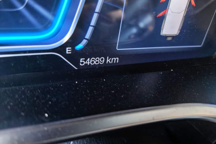 Used BAIC Off-Road BJ40 2023 2.0T Automatic Four-Wheel Drive Urban Hunter Edition Chivalrous Type Odometer Close Up