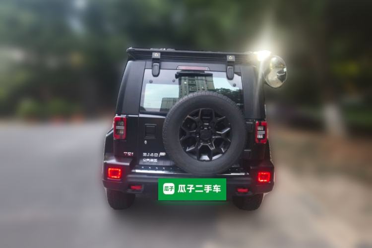 Used BAIC Off-Road BJ40 2023 2.0D Automatic Four-Wheel Drive Blade Hero Edition Adventurer Type (with Front and Rear Electronic Locks) Rear