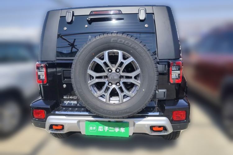 Used BAIC Off-Road BJ40 2023 2.0T Automatic Four-Wheel Drive Urban Hunter Edition Chivalrous Type Rear