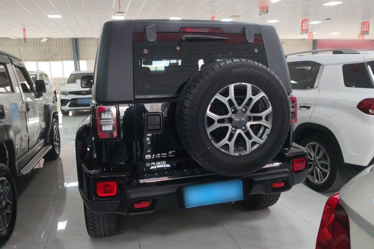 Used BAIC Off-Road BJ40 2023 2.0T Automatic Four-Wheel Drive Urban Hunter Edition Chivalrous Type Rear