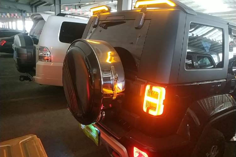 Used BAIC Off-Road BJ40 2023 2.0T Automatic Four-Wheel Drive Urban Hunter Edition Chivalrous Type Rear