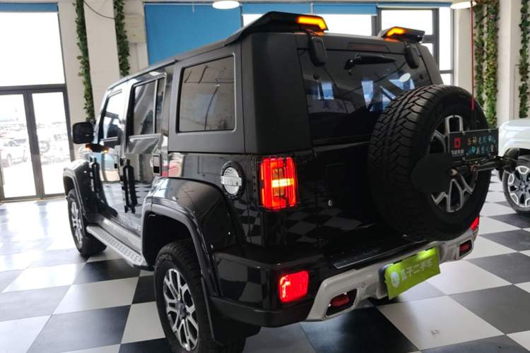 Used BAIC Off-Road BJ40 2023 2.0T Automatic Four-Wheel Drive Urban Hunter Edition Chivalrous Type Rear Left 45 Deg