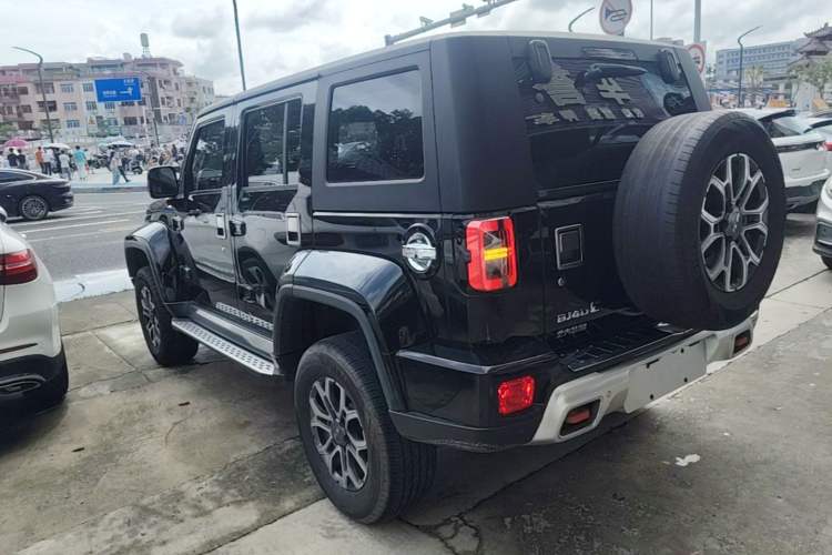 Used BAIC Off-Road BJ40 2023 2.0T Automatic Four-Wheel Drive Urban Hunter Edition Chivalrous Type Rear Left 45 Deg