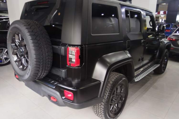 Used BAIC Off-Road BJ40 2023 2.0D Automatic Four-Wheel Drive Blade Hero Edition Adventurer Type Rear Right 45 Deg