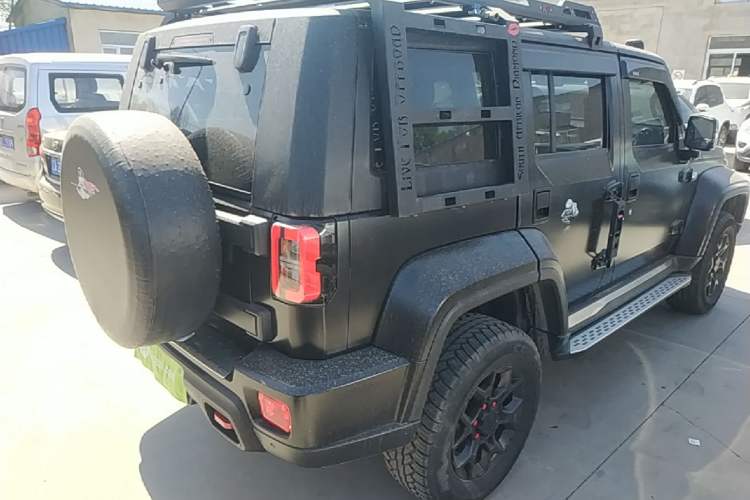 Used BAIC Off-Road BJ40 2023 2.0D Automatic Four-Wheel Drive Blade Hero Edition Adventurer Type (with Front and Rear Electronic Locks) Rear Right 45 Deg
