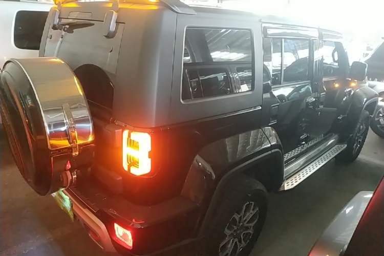 Used BAIC Off-Road BJ40 2023 2.0T Automatic Four-Wheel Drive Urban Hunter Edition Chivalrous Type Rear Right 45 Deg