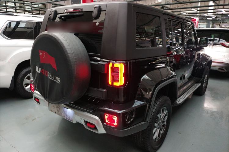 Used BAIC Off-Road BJ40 2023 2.0T Automatic Four-Wheel Drive Urban Hunter Edition Chivalrous Type Rear Right 45 Deg