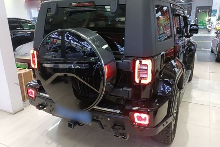 Used BAIC Off-Road BJ40 2023 2.0T Automatic Four-Wheel Drive Urban Hunter Edition Chivalrous Type Rear Right 45 Deg