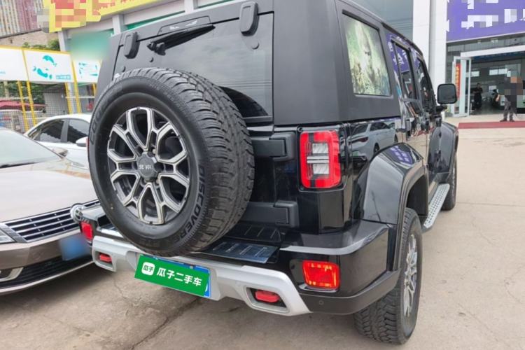 Used BAIC Off-Road BJ40 2023 2.0T Automatic Four-Wheel Drive Urban Hunter Edition Chivalrous Type Rear Right 45 Deg
