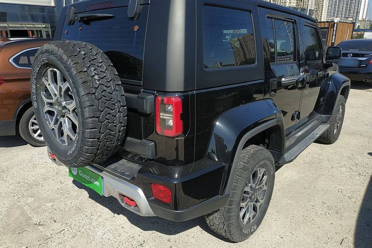 Used BAIC Off-Road BJ40 2023 2.0T Automatic Four-Wheel Drive Urban Hunter Edition Chivalrous Type Rear Right 45 Deg