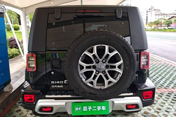 Used BAIC Off-Road BJ40 2023 2.0T Automatic Four-Wheel Drive Urban Hunter Edition Chivalrous Type Rear
