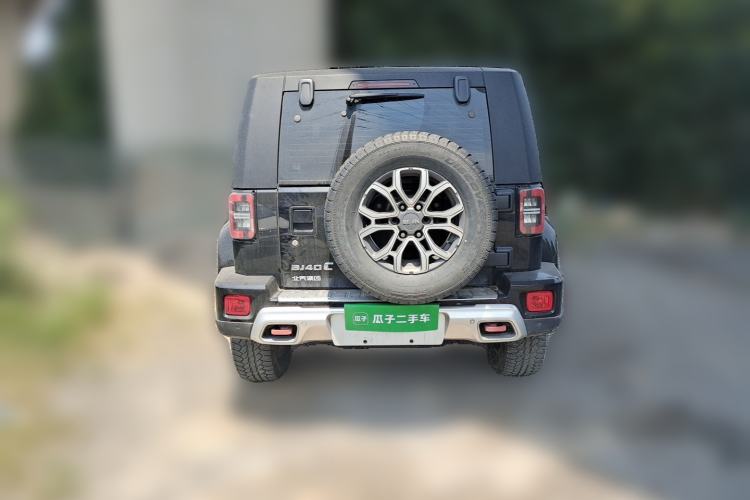 Used BAIC Off-Road BJ40 2023 2.0T Automatic Two-Wheel Drive Urban Hunter Edition Chivalrous Type Rear