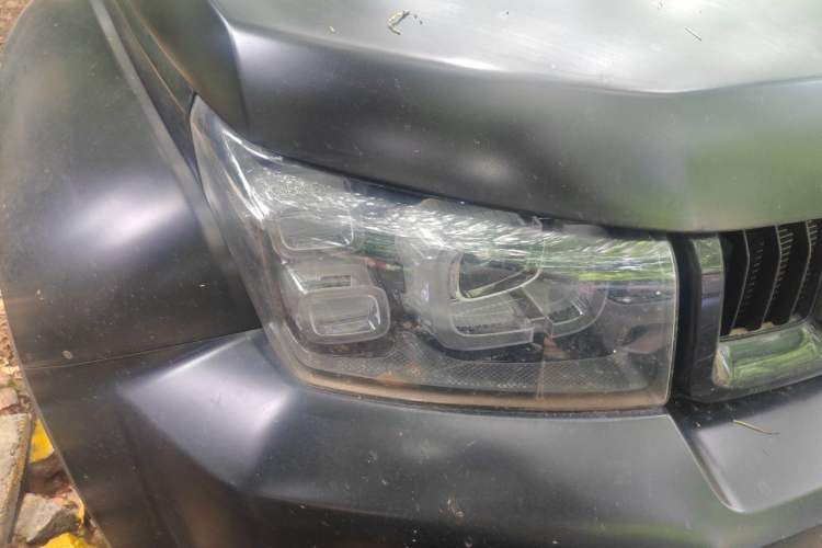 Used BAIC Off-Road BJ40 2023 2.0D Automatic Four-Wheel Drive Blade Hero Edition Adventurer Type Right Front Headlight