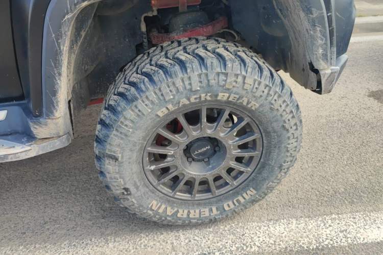 Used BAIC Off-Road BJ40 2023 2.0D Automatic Four-Wheel Drive Blade Hero Edition Adventurer Type (with Front and Rear Electronic Locks) Right Front Wheel Hub