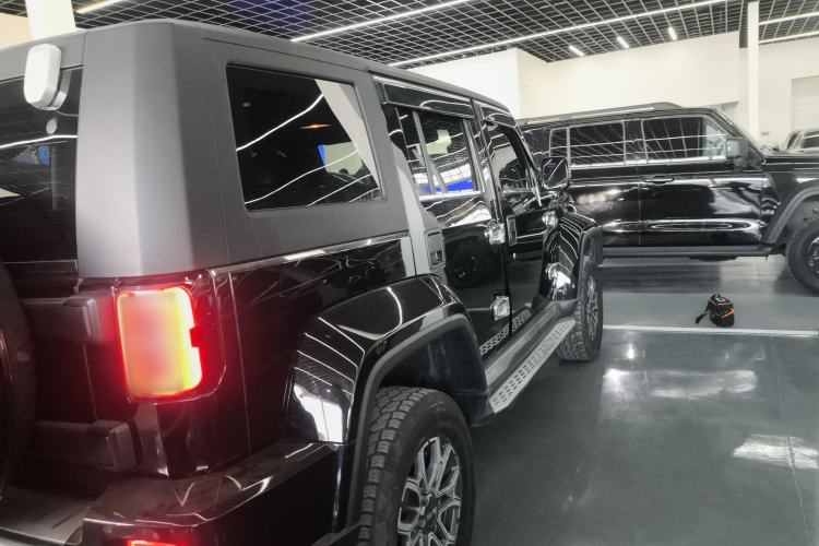 Used BAIC Off-Road BJ40 2023 2.0T Automatic Four-Wheel Drive Urban Hunter Edition Chivalrous Type Right Rear Taillight