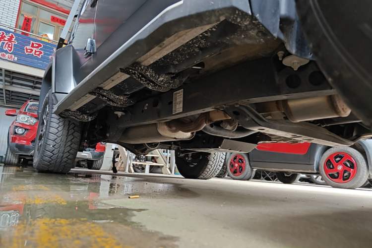 Used BAIC Off-Road BJ40 2023 2.0D Automatic Four-Wheel Drive Blade Hero Edition Adventurer Type Right Side Sill
