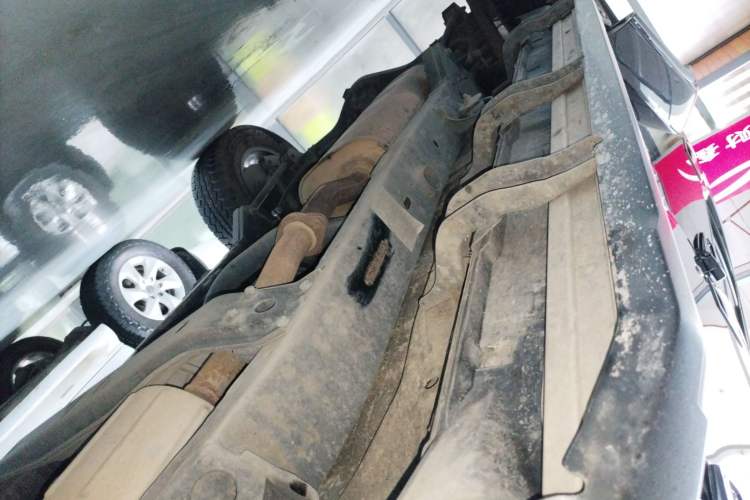 Used BAIC Off-Road BJ40 2023 2.0T Automatic Four-Wheel Drive Urban Hunter Edition Chivalrous Type Right Side Sill