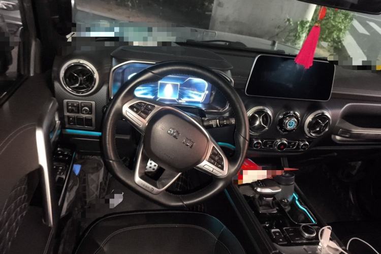 Used BAIC Off-Road BJ40 2023 2.0T Automatic Four-Wheel Drive Urban Hunter Edition Chivalrous Type Steering Wheel