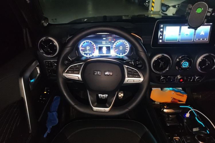 Used BAIC Off-Road BJ40 2023 2.0T Automatic Four-Wheel Drive Urban Hunter Edition Chivalrous Type Steering Wheel