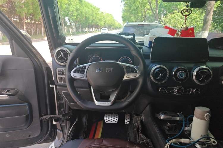 Used BAIC Off-Road BJ40 2023 2.0D Automatic Four-Wheel Drive Blade Hero Edition Adventurer Type Steering Wheel
