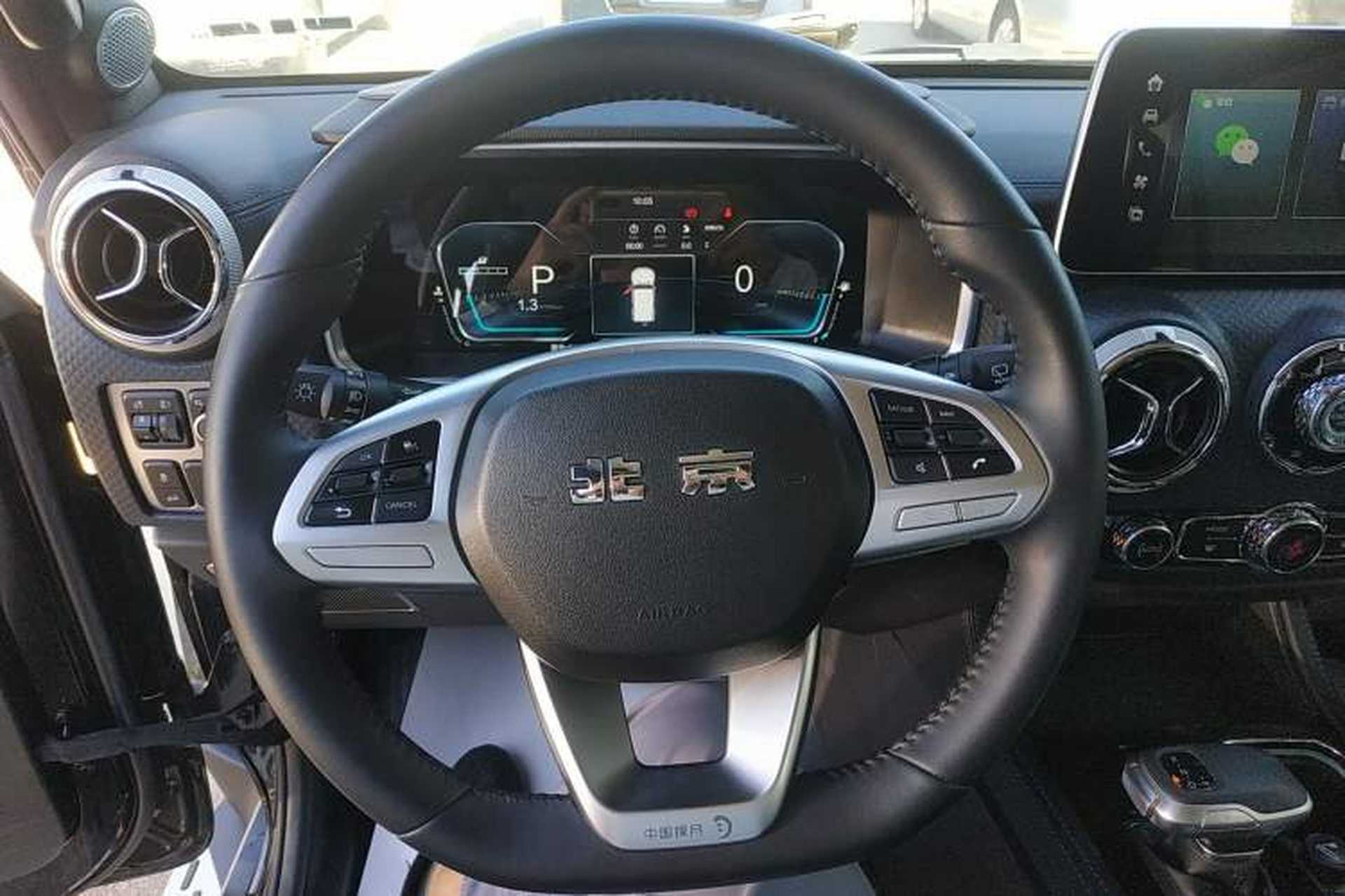 Used BAIC Off-Road BJ40 2023 2.0T Automatic Four-Wheel Drive Urban Hunter Edition Chivalrous Type Steering Wheel