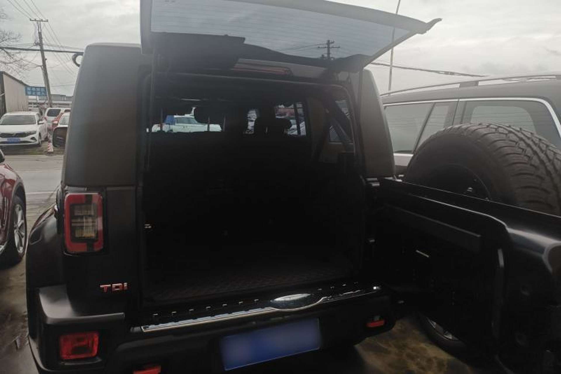 Used BAIC Off-Road BJ40 2023 2.0D Automatic Four-Wheel Drive Blade Hero Edition Adventurer Type Trunk