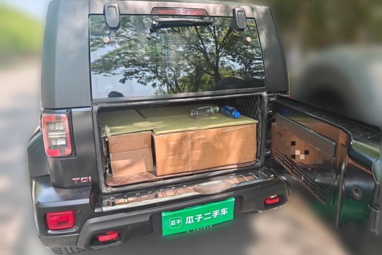 Used BAIC Off-Road BJ40 2023 2.0D Automatic Four-Wheel Drive Blade Hero Edition Adventurer Type Trunk